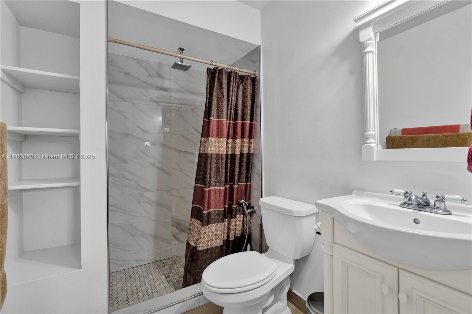 Listing Photo 23