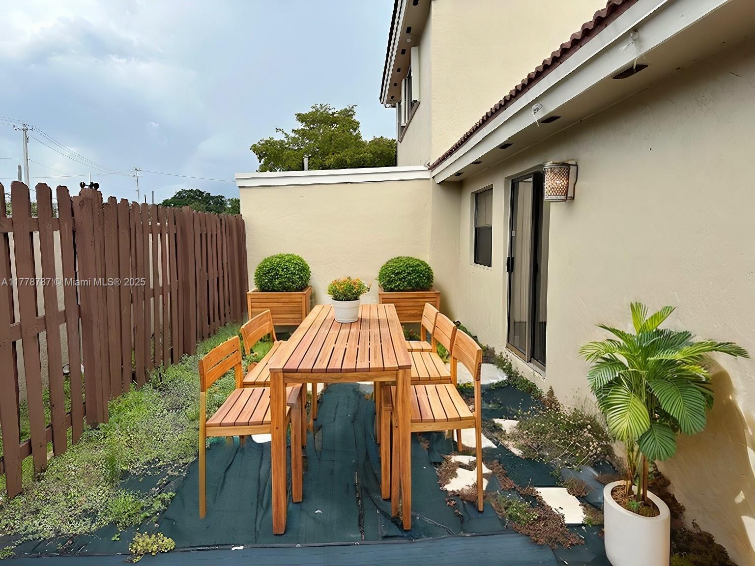 6548 NW 170 Terrace #6548, Hialeah, Florida image 11