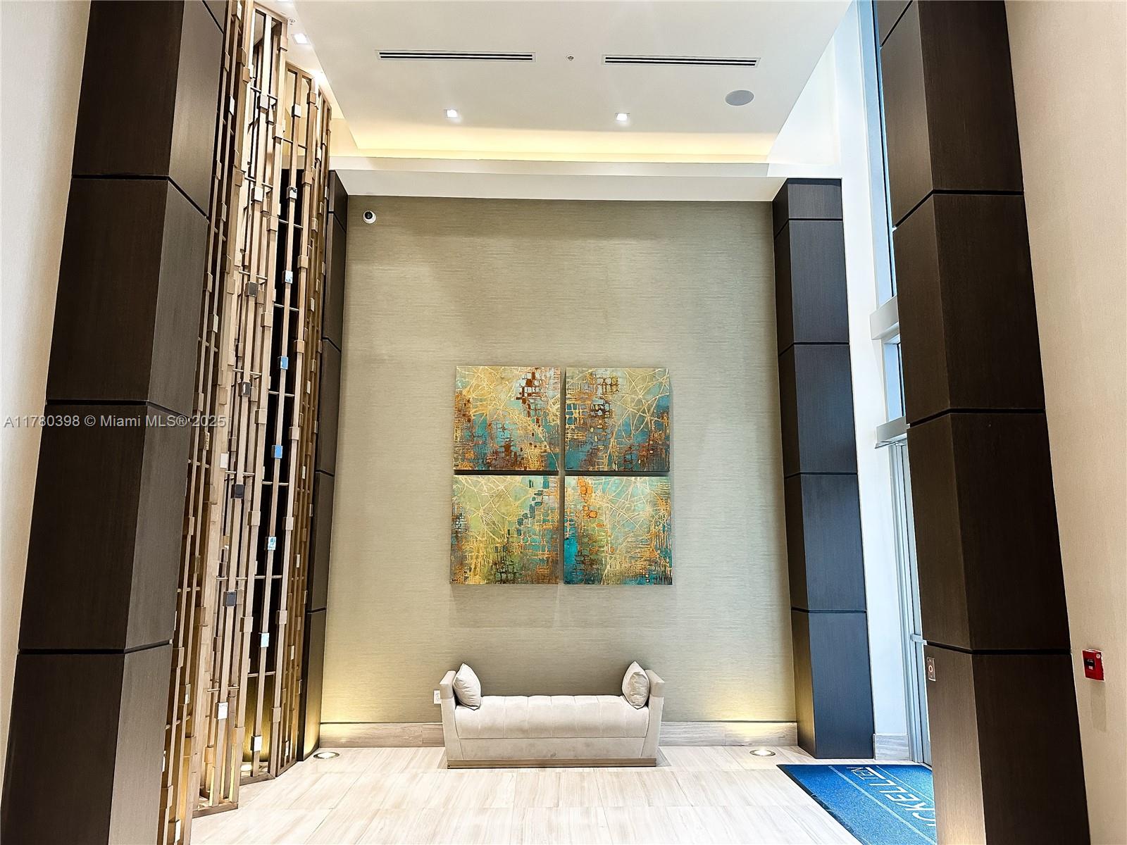 1010 SW 2nd Ave #1606, Miami FL 33130