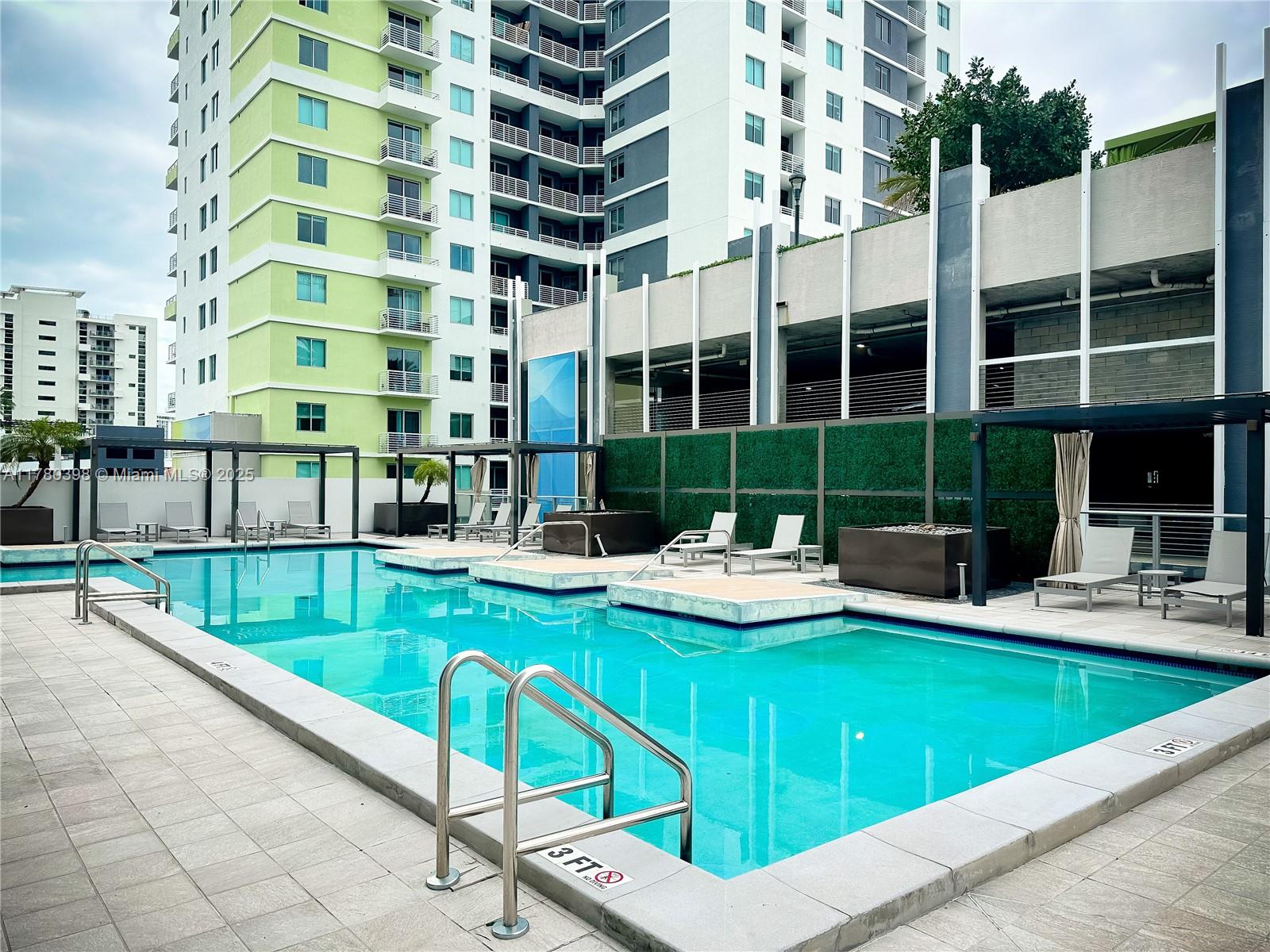 1010 SW 2nd Ave #1606, Miami FL 33130
