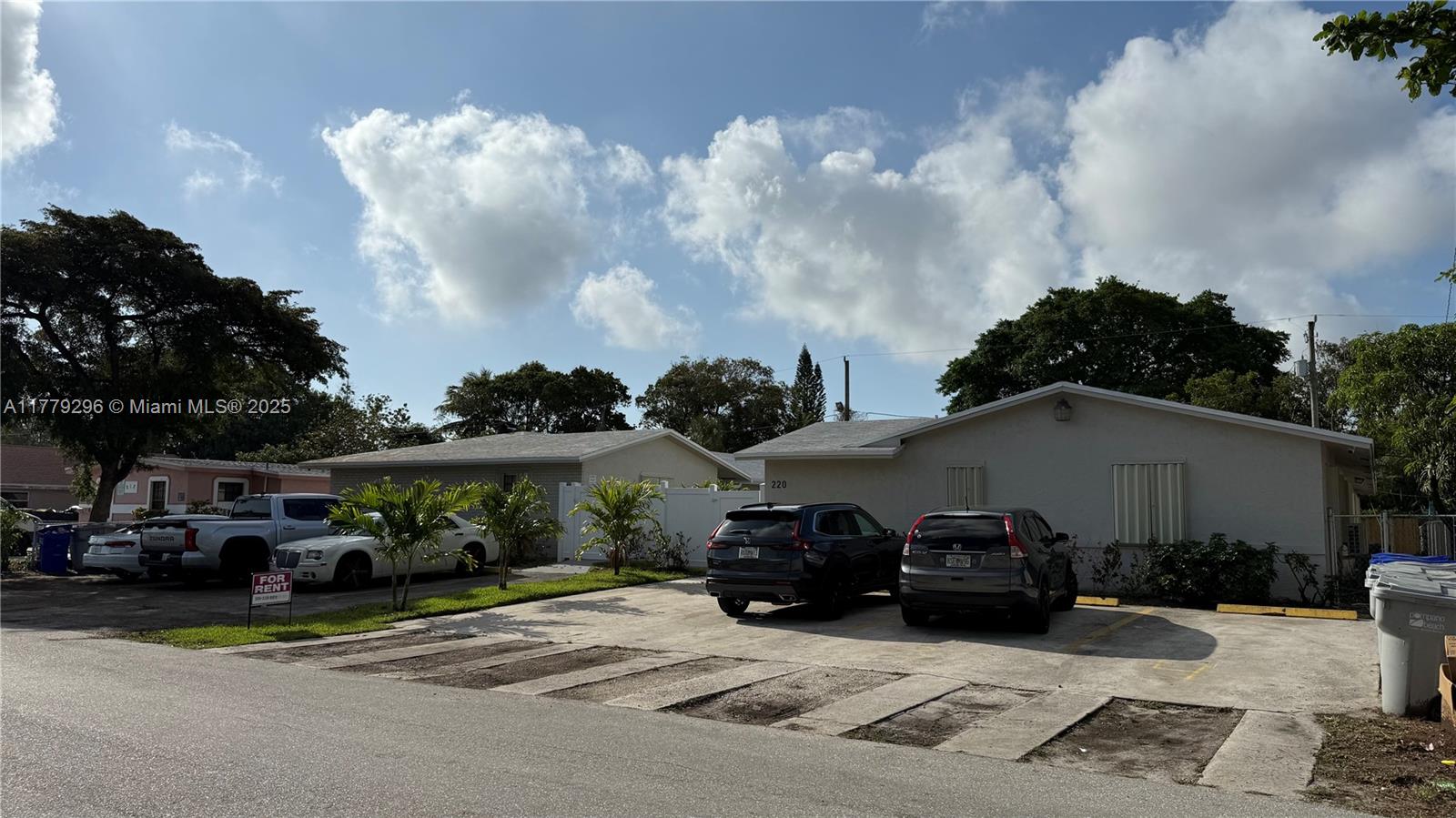 220 NW 12th St, Pompano Beach, Florida image 4