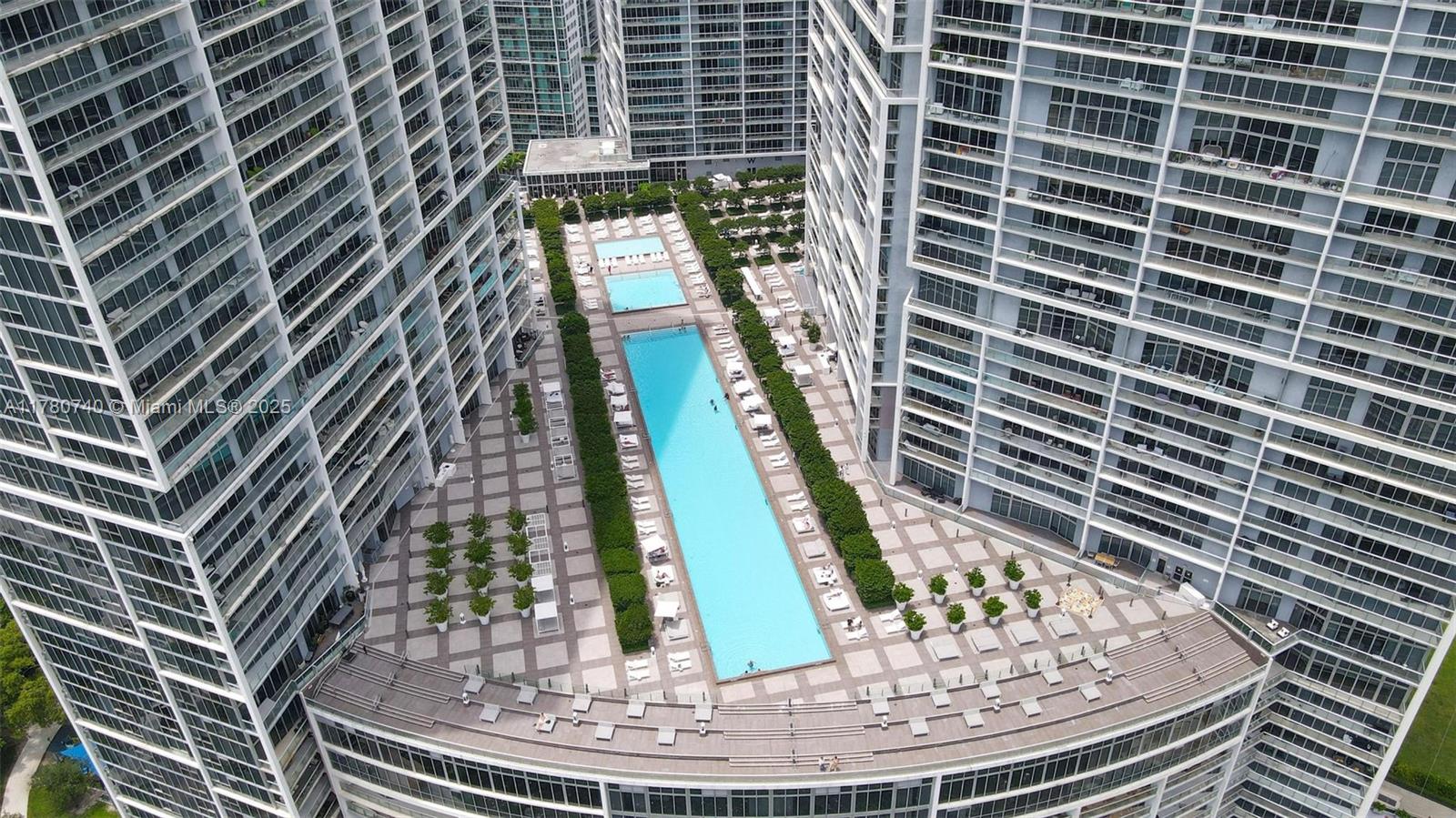 495 Brickell Ave #2411, Miami FL 33131