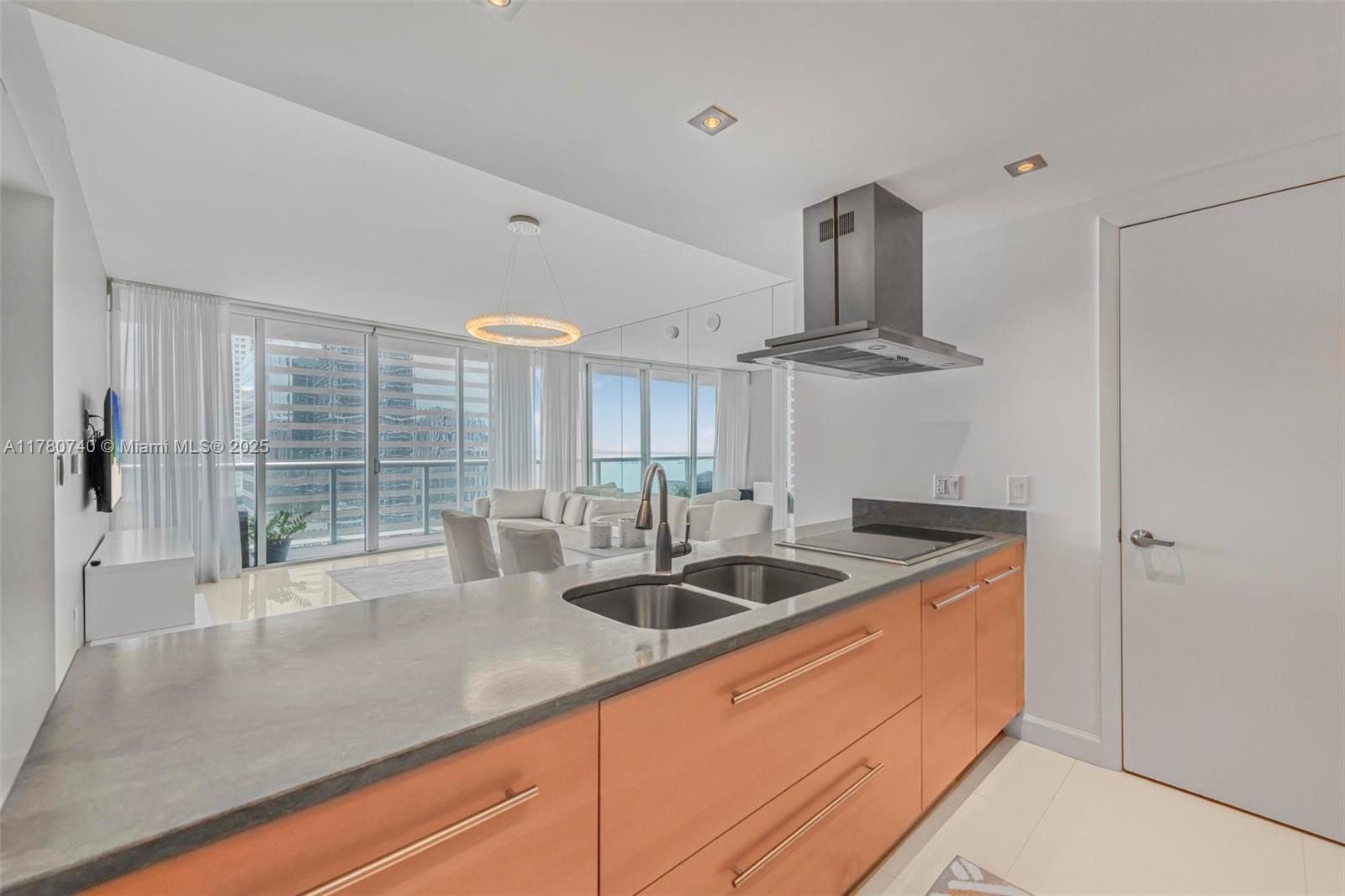 495 Brickell Ave #2411, Miami FL 33131