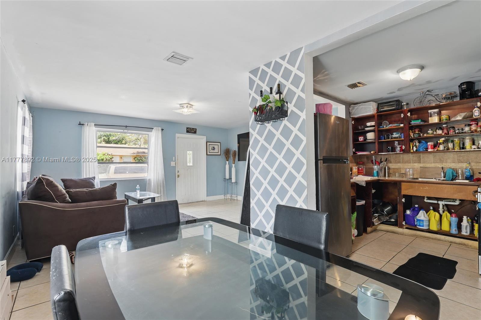 936 38th St, West Palm Beach, Florida image 7