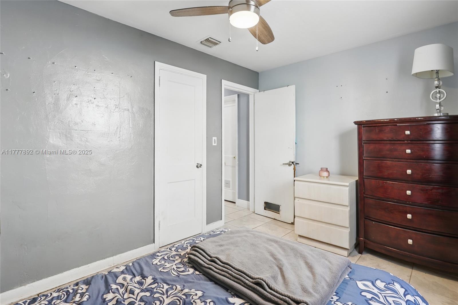 936 38th St, West Palm Beach, Florida image 12