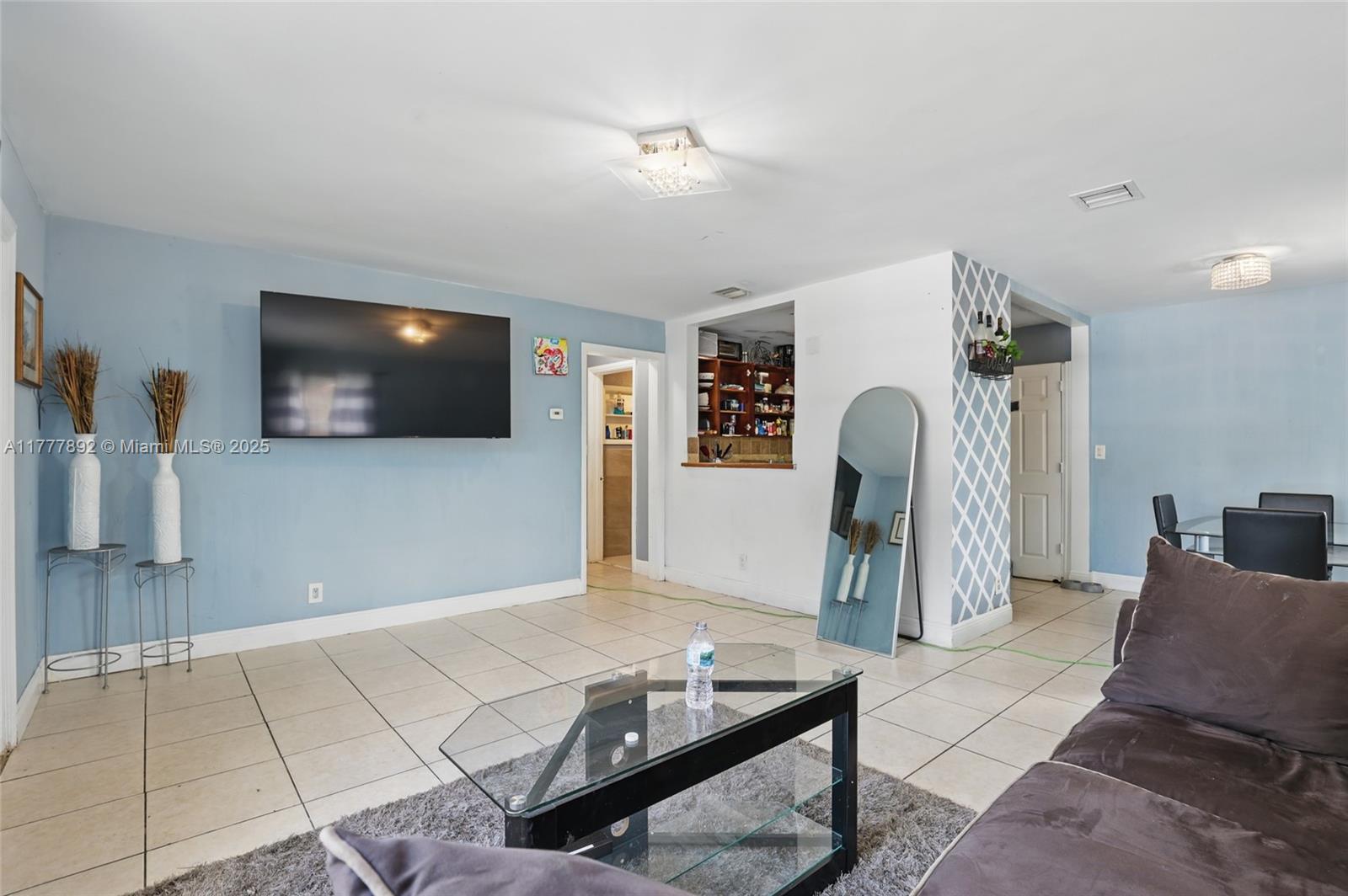 936 38th St, West Palm Beach, Florida image 5