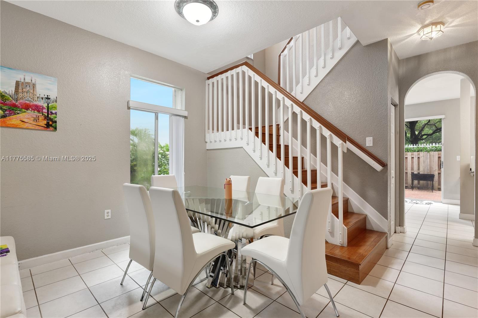 Property photo # 2