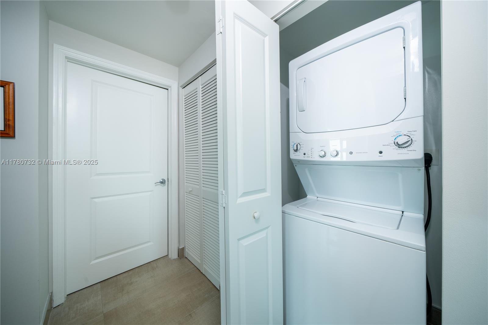 7900 Harbor Island Dr #1026, North Bay Village, Florida image 39