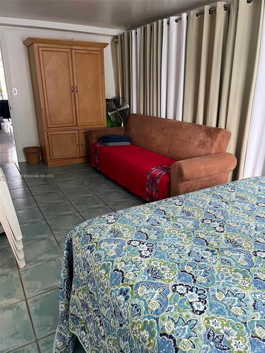 2761 SW 48th Ter, Pembroke Park, Florida image 24
