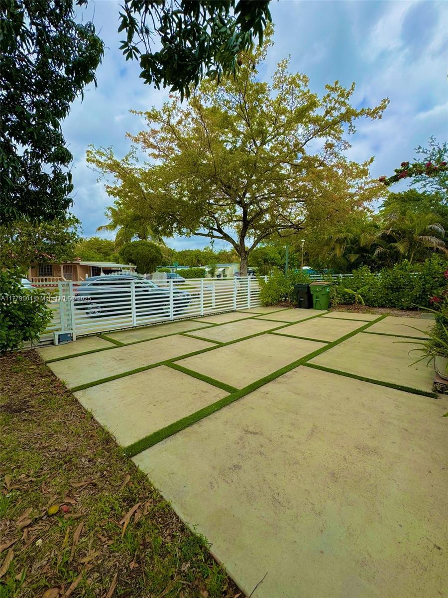 12685 NW Miami Ct, North Miami, Florida image 5