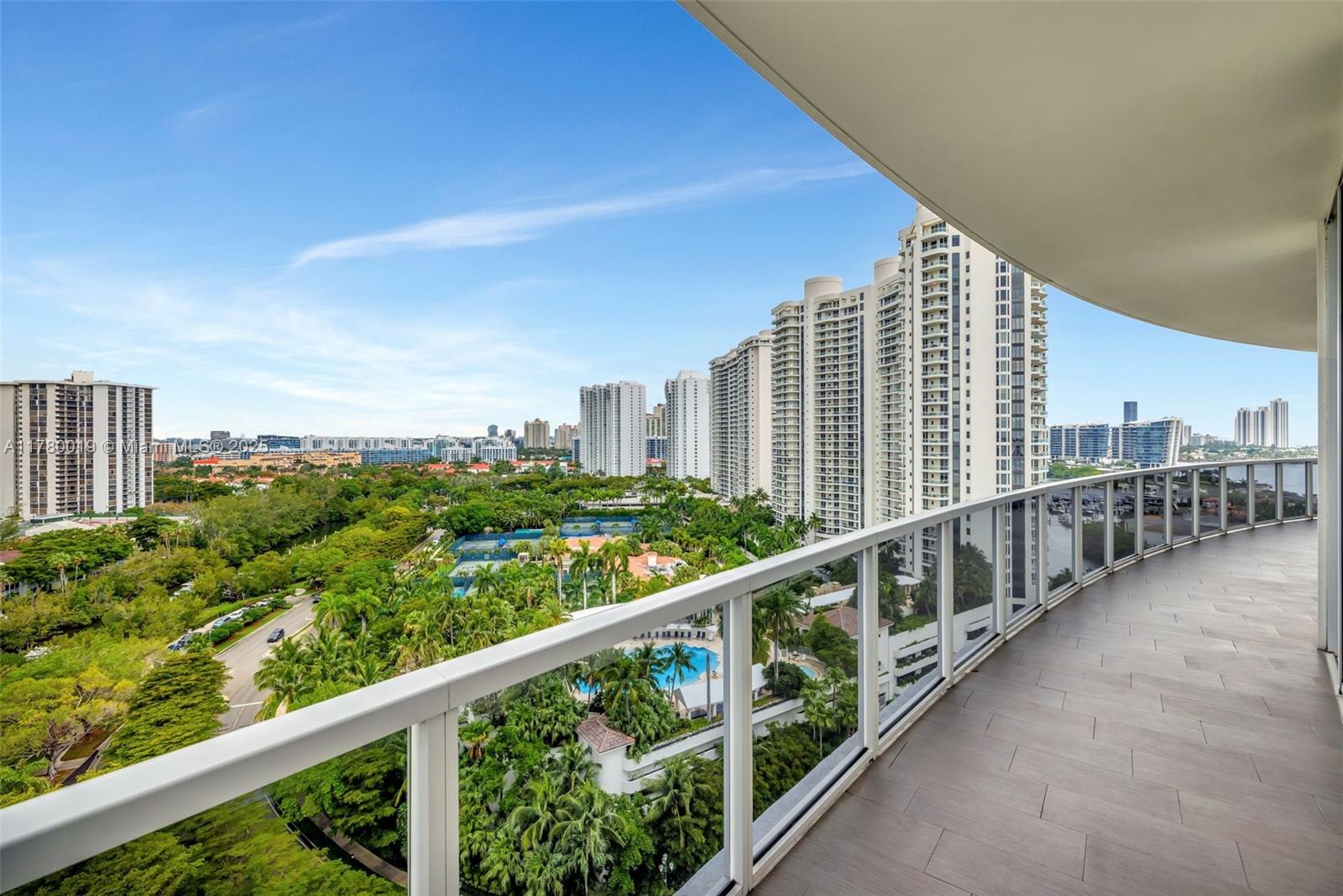4100 Island Blvd #1404, Aventura, Florida image 44
