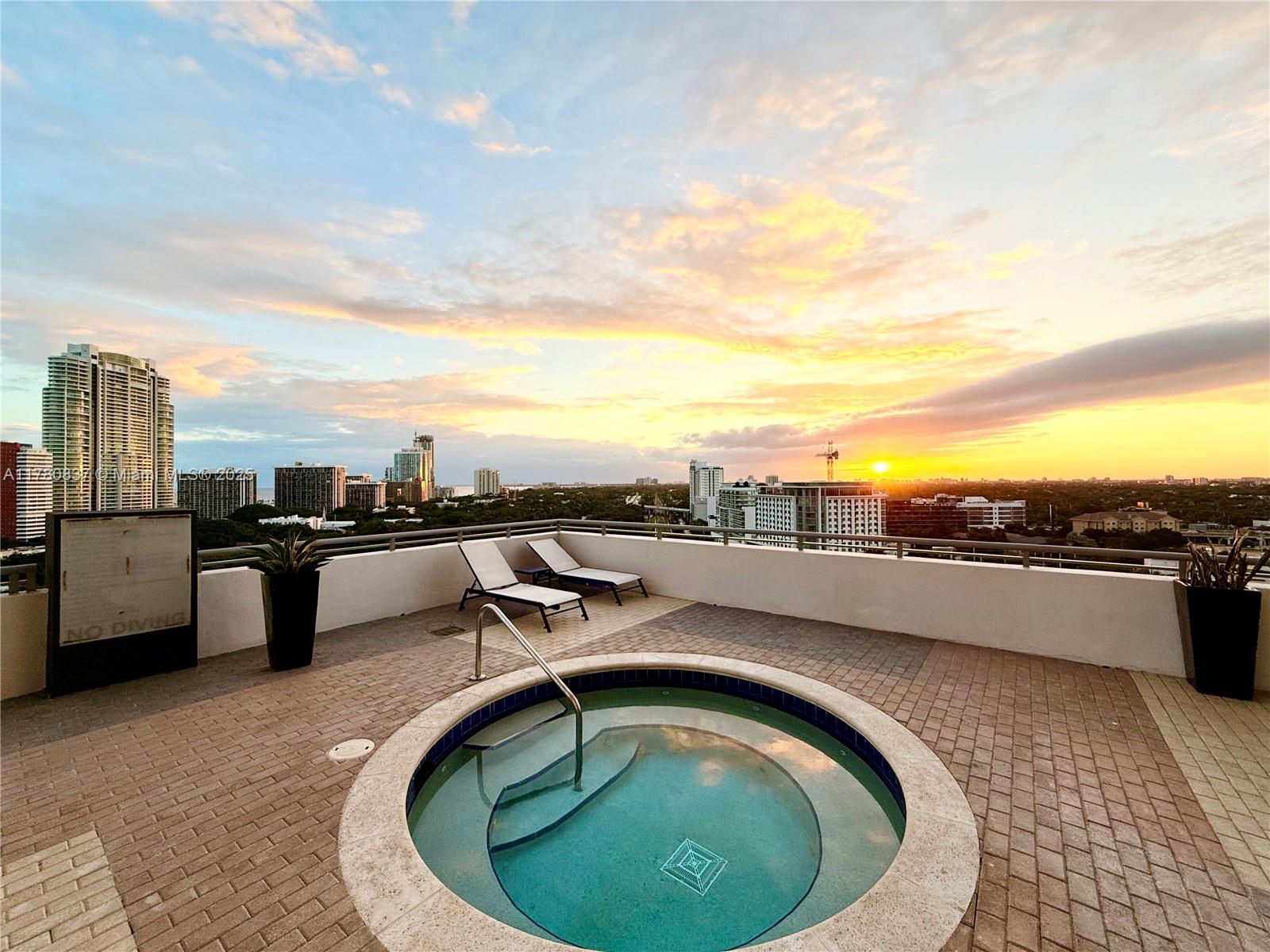 60 SW 13th St #2622, Miami FL 33130
