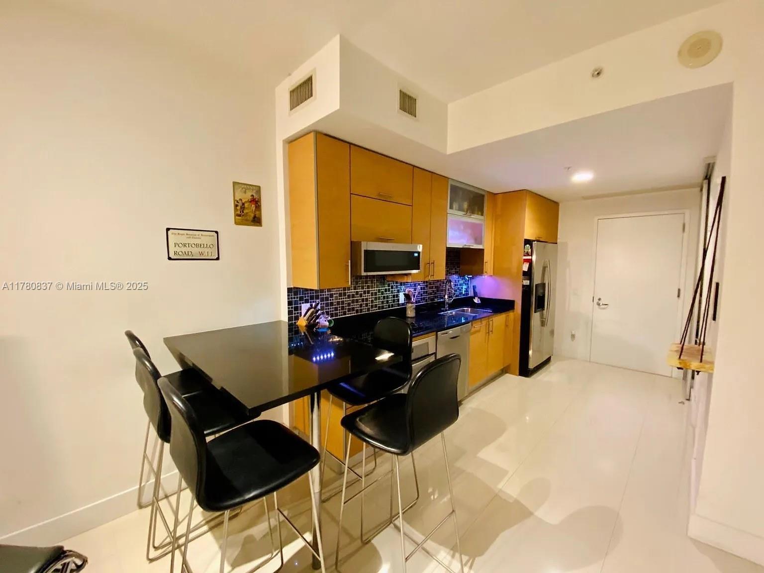 60 SW 13th St #2622, Miami FL 33130