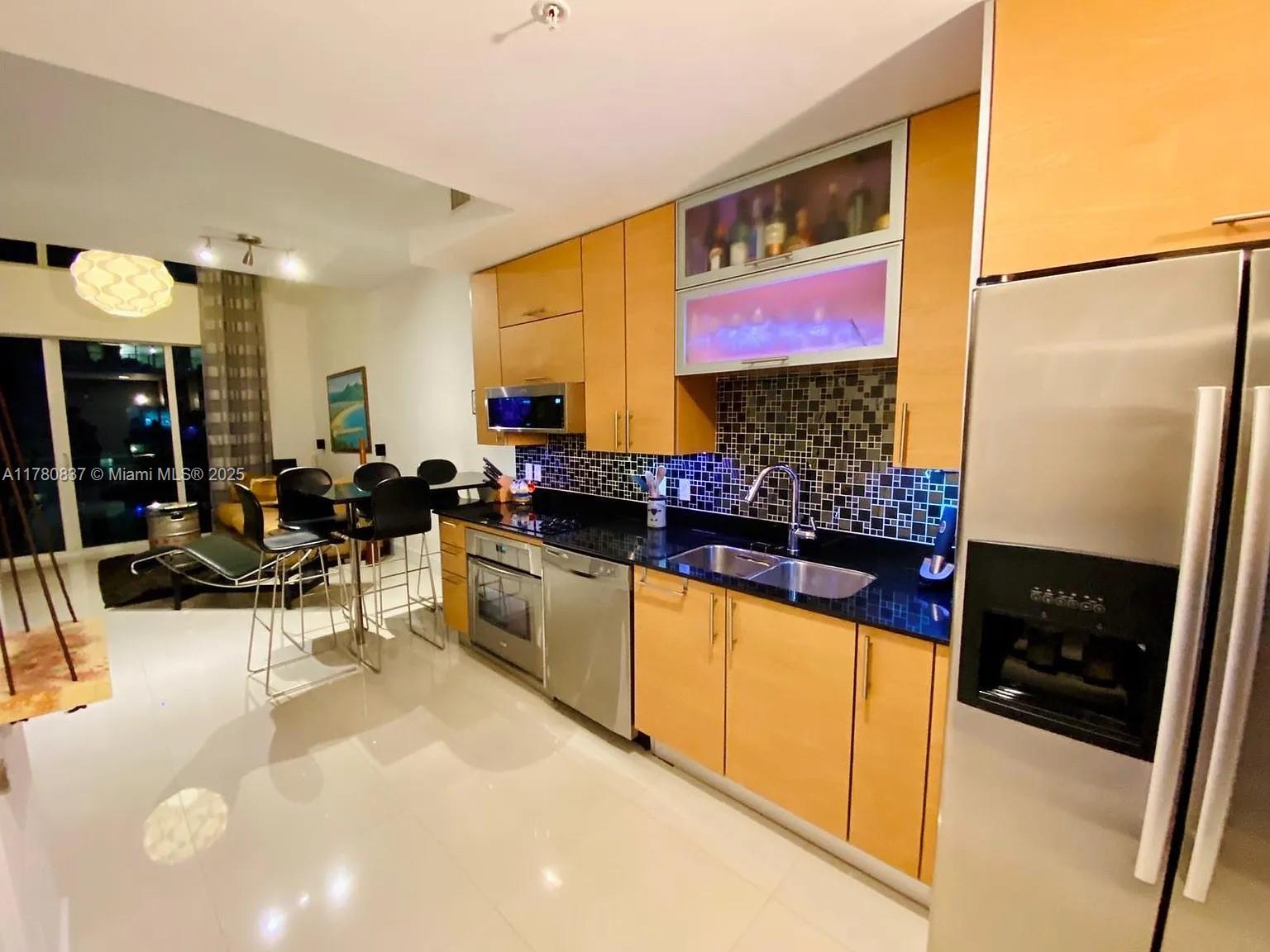 60 SW 13th St #2622, Miami FL 33130