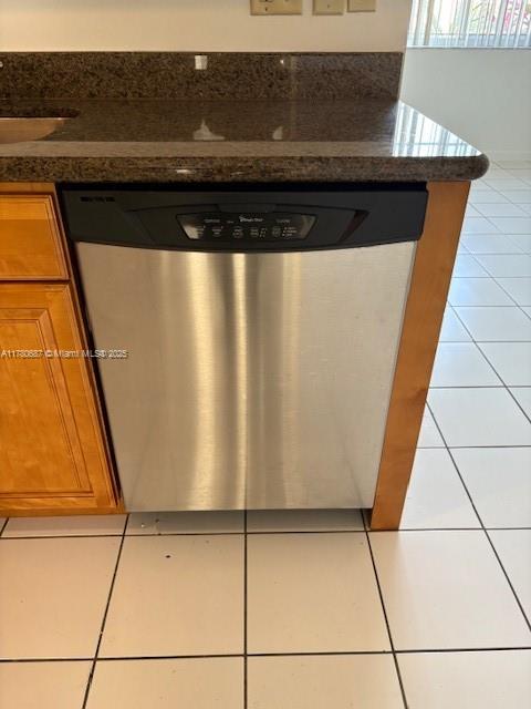 6720 NW 166th Ter #401, Miami Lakes, Florida image 9