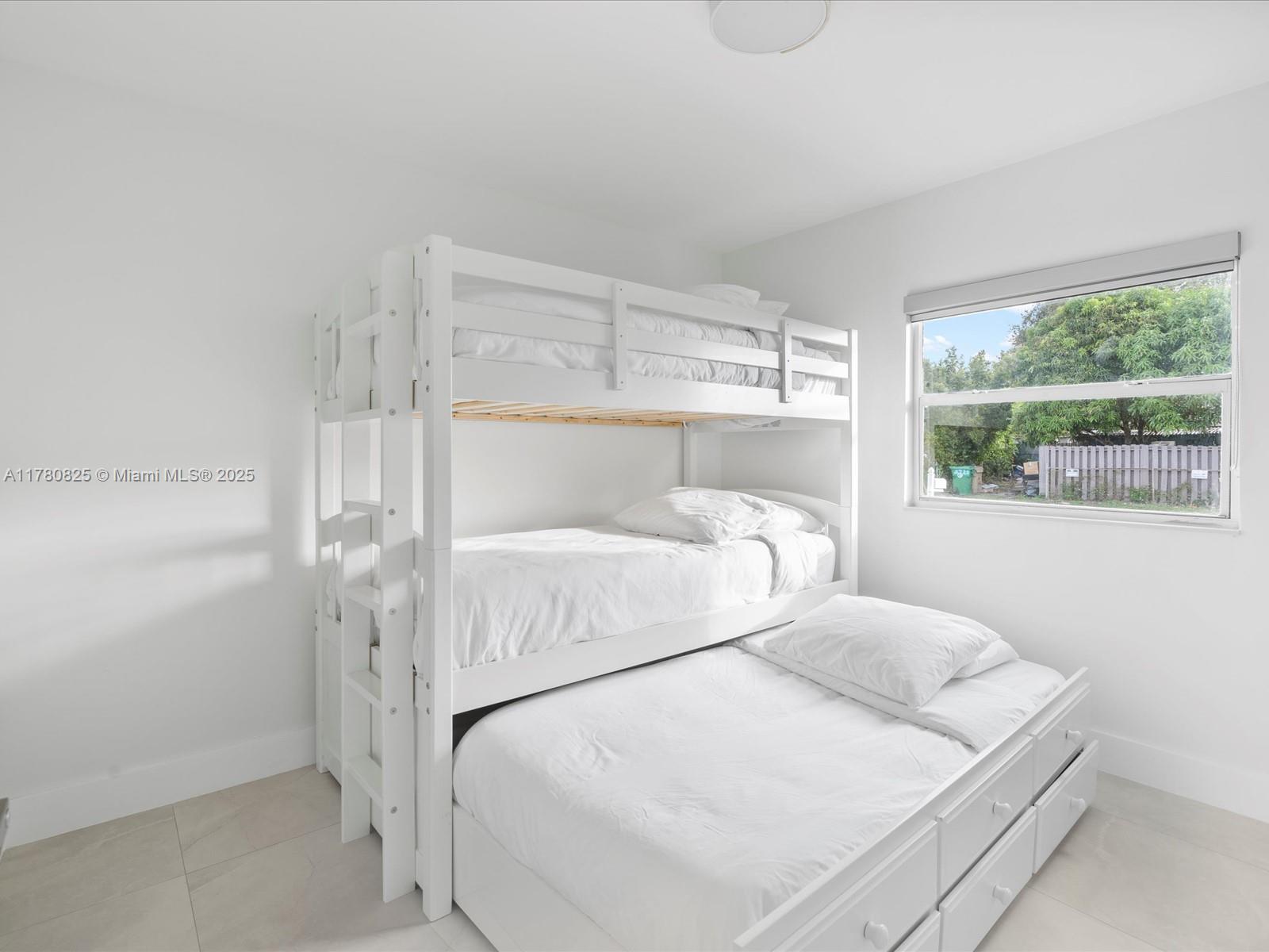 5731 SW 54th Ter, Davie, Florida image 10