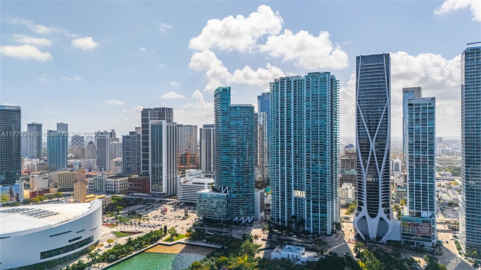 888 Biscayne Blvd #3812, Miami FL 33132