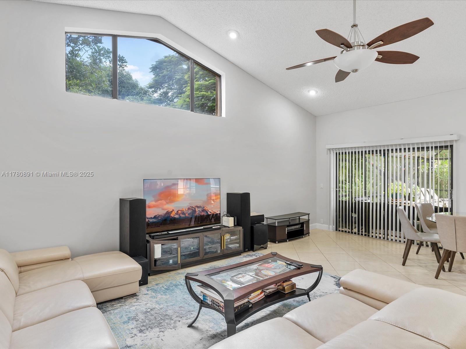 16621 Royal Poinciana Ct, Weston, Florida image 15