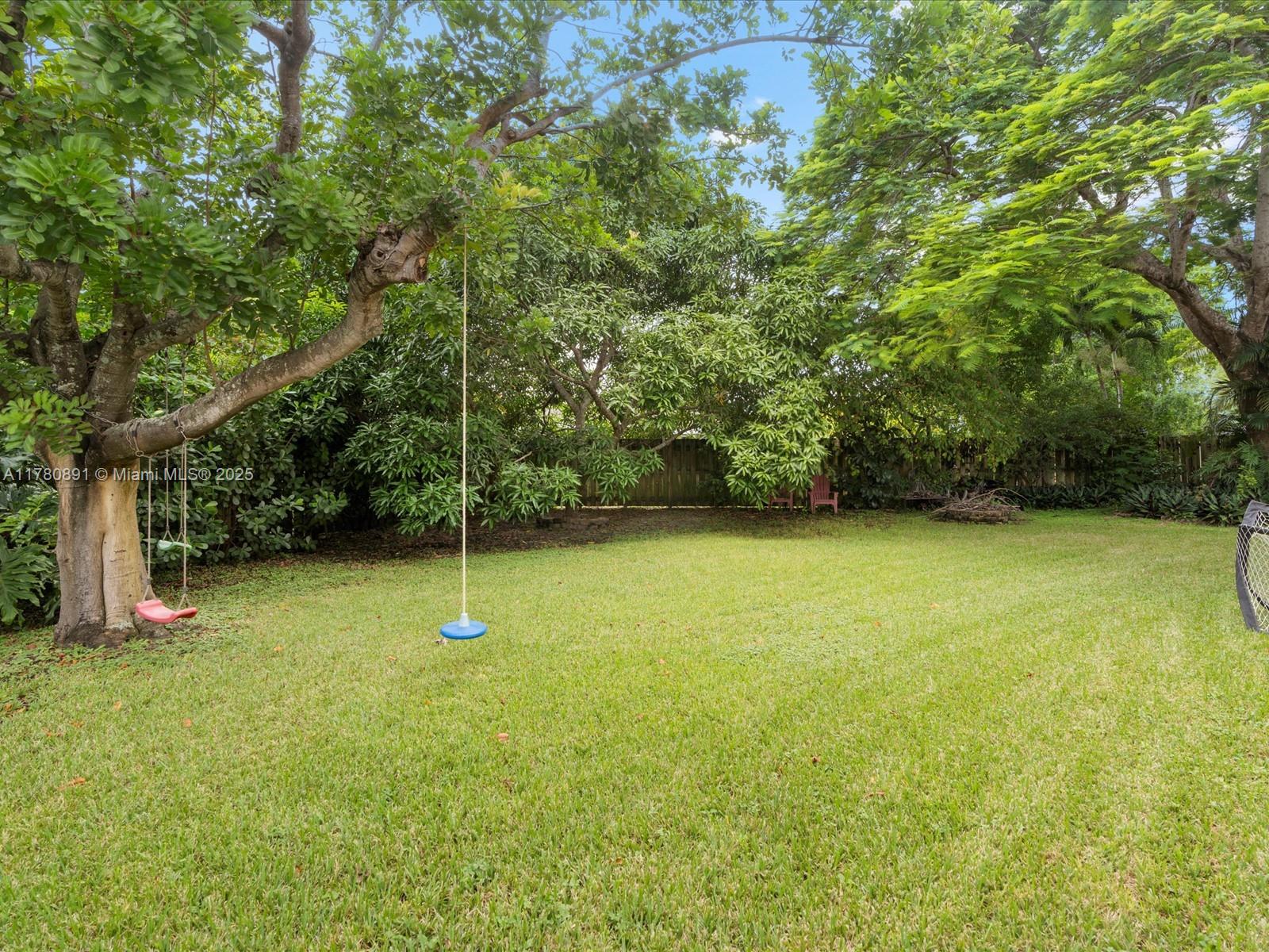 16621 Royal Poinciana Ct, Weston, Florida image 31