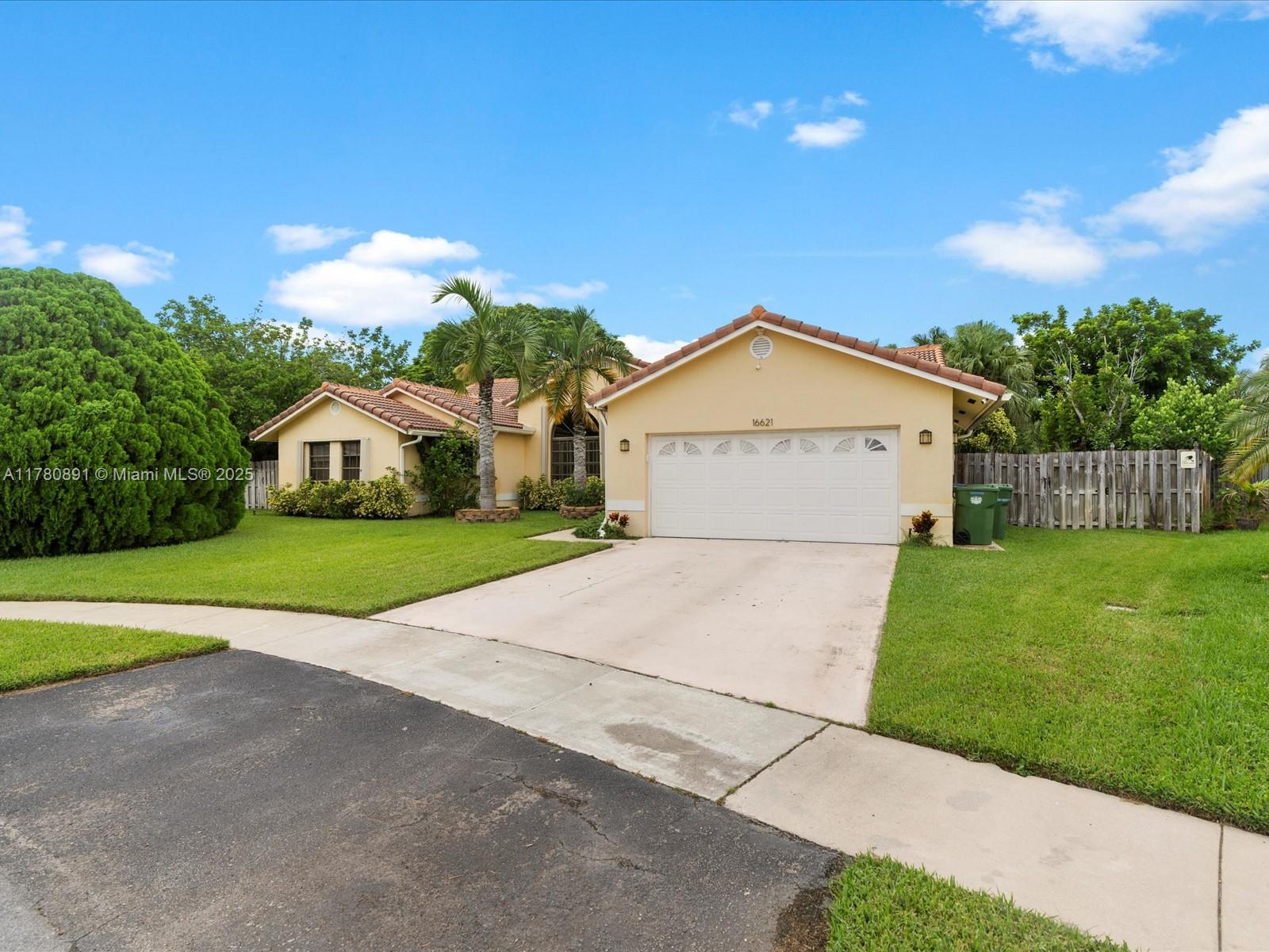 16621 Royal Poinciana Ct, Weston, Florida image 33