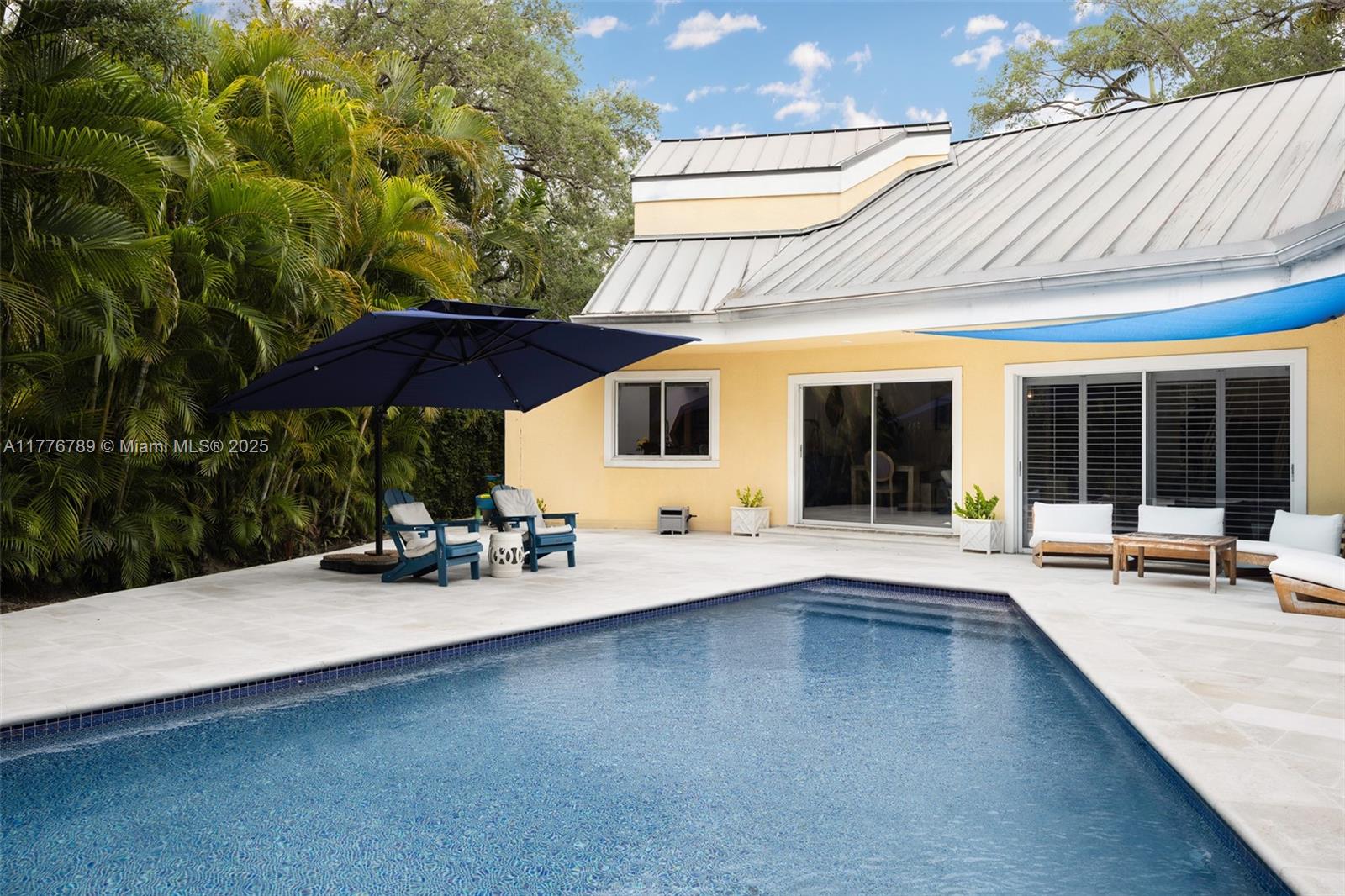 2360 Tigertail Ave, Coconut Grove, Florida image 1