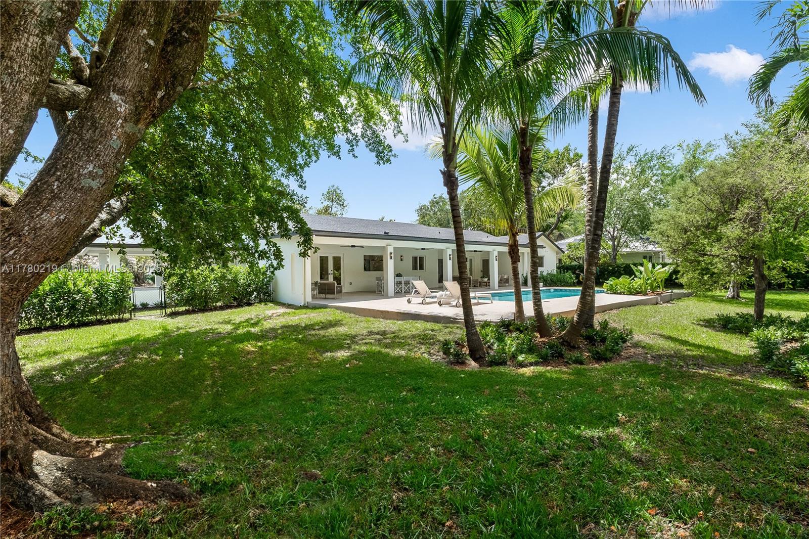 7551 SW 109th Ter, Pinecrest, Florida image 37