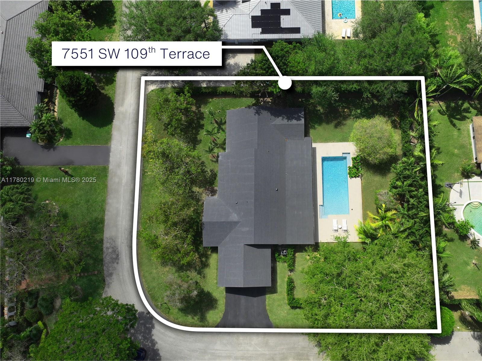 7551 SW 109th Ter, Pinecrest, Florida image 38