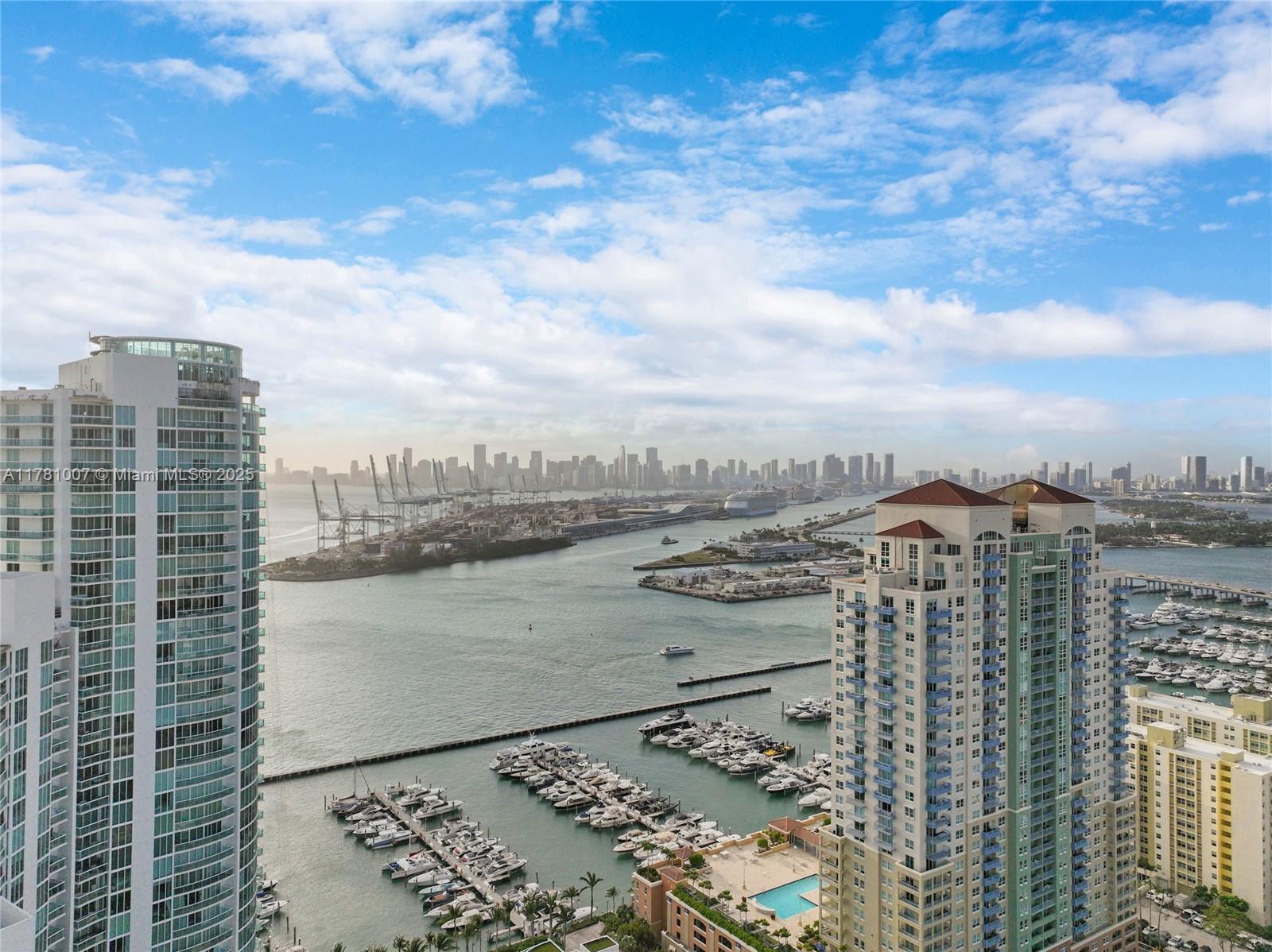 300 S Pointe Dr #305, Miami Beach FL 33139