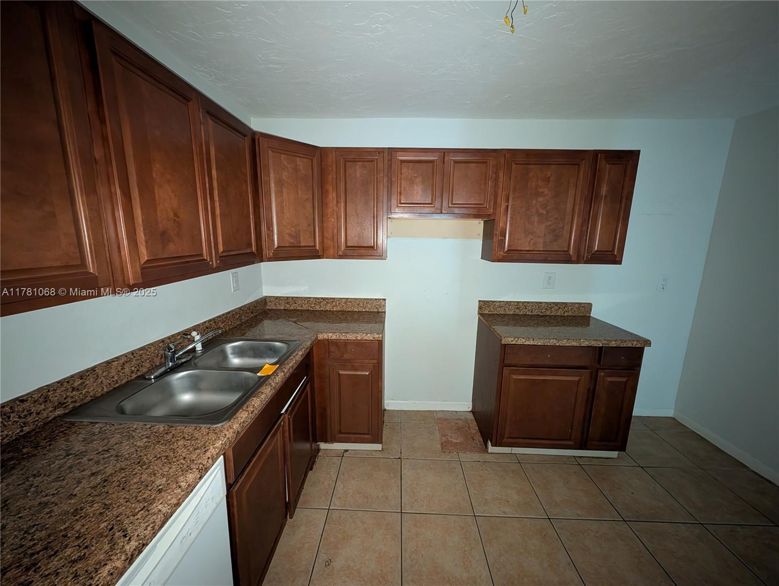 4122 NW 88th Ave #103, Coral Springs, Florida image 6
