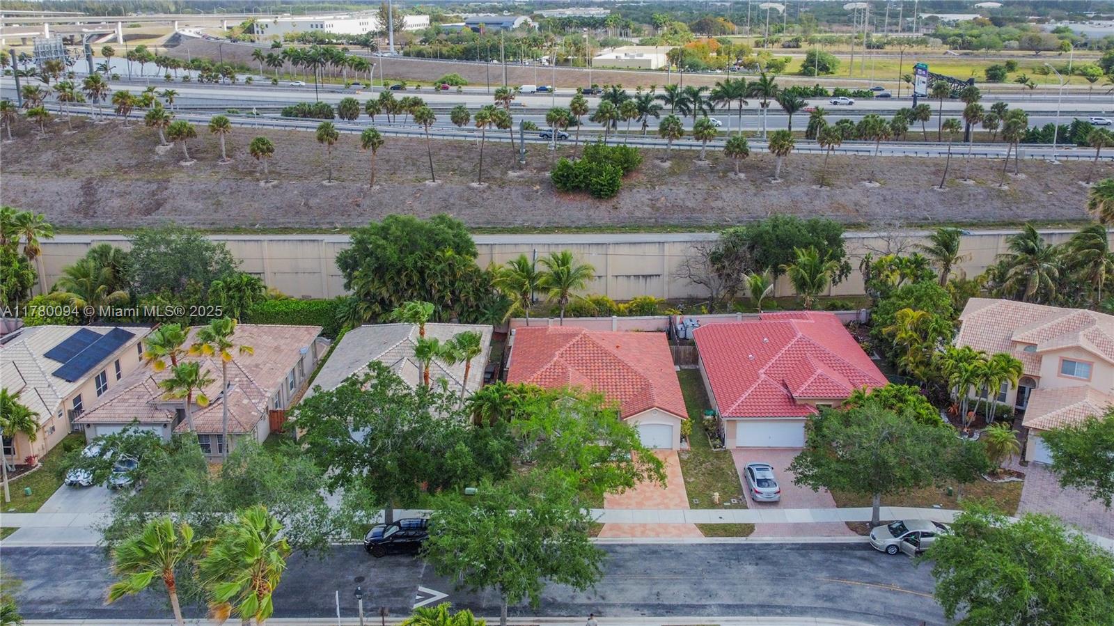 14261 N Royal Cove Cir, Davie, Florida image 29