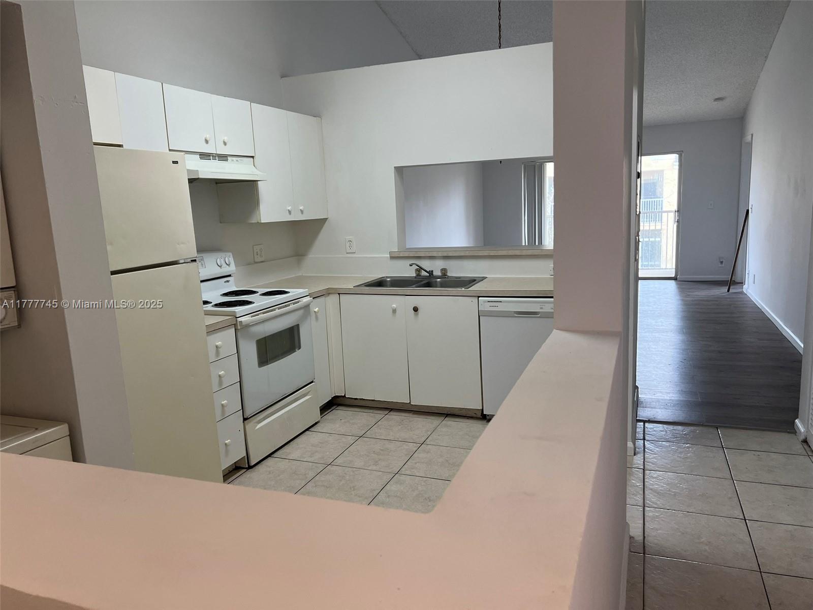 2451 NW 56th Ave #1-204, Lauderhill, Florida image 6