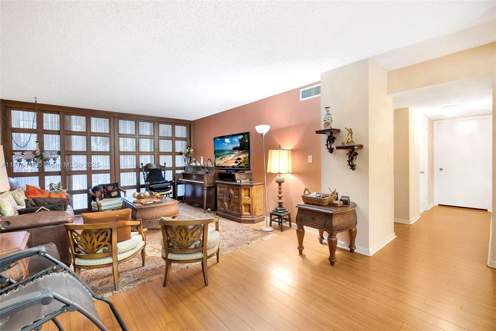 2812 N 46th Ave #G367, Hollywood, Florida image 5