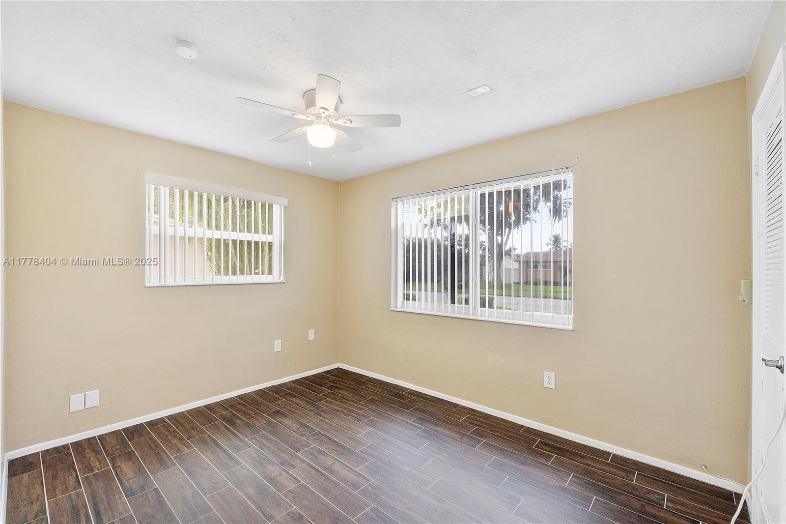 8391 NW 27th Pl, Sunrise, Florida image 9