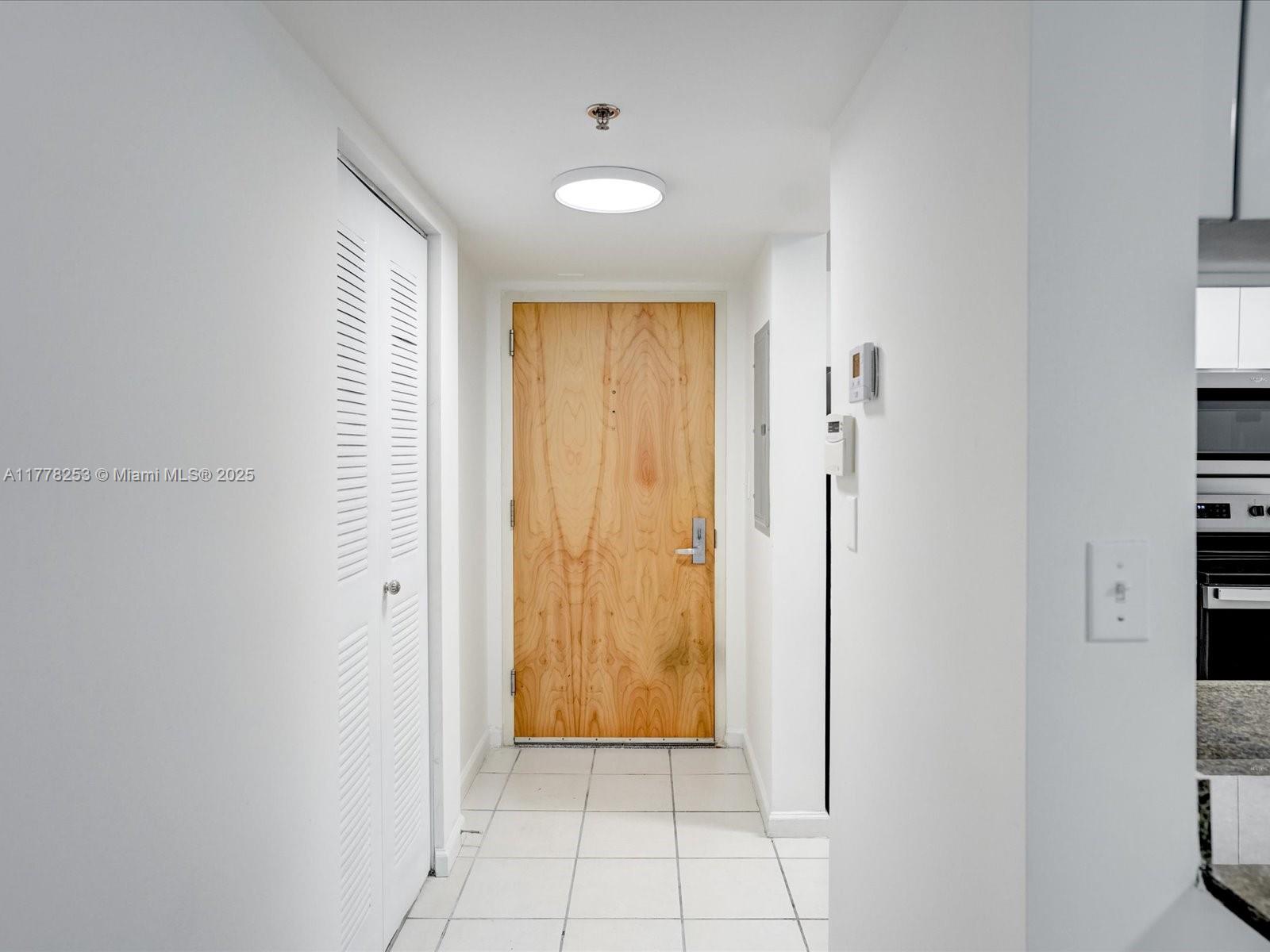 Listing Photo 14