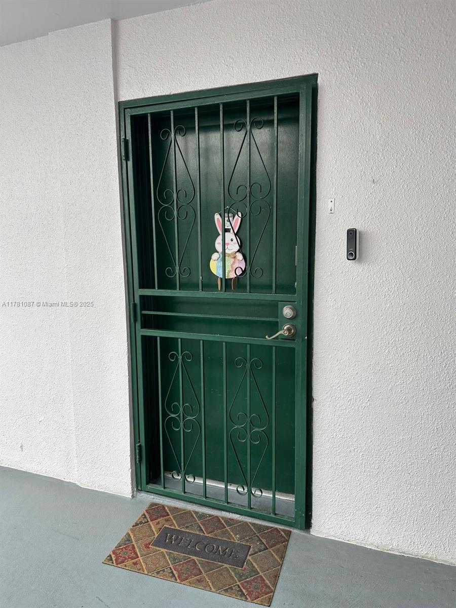 546 SW 1st St #610, Miami, Florida image 3