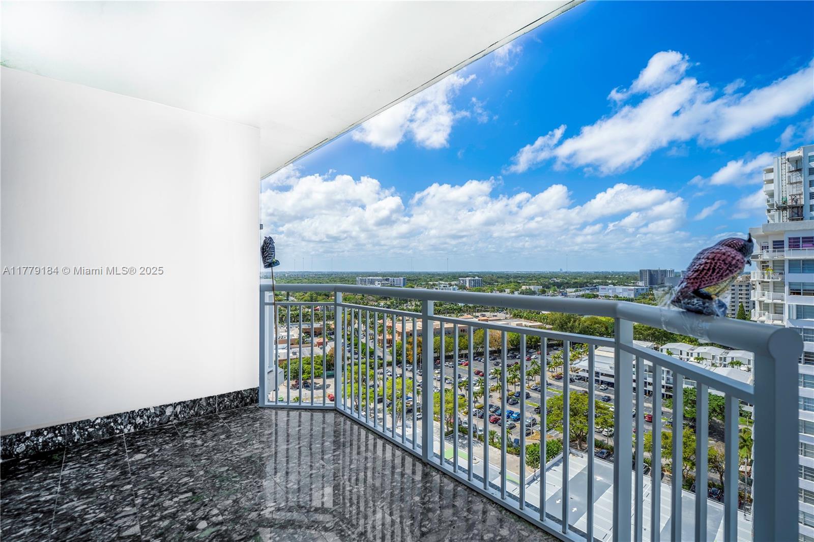 18031 Biscayne Blvd #1904, Aventura, Florida image 27