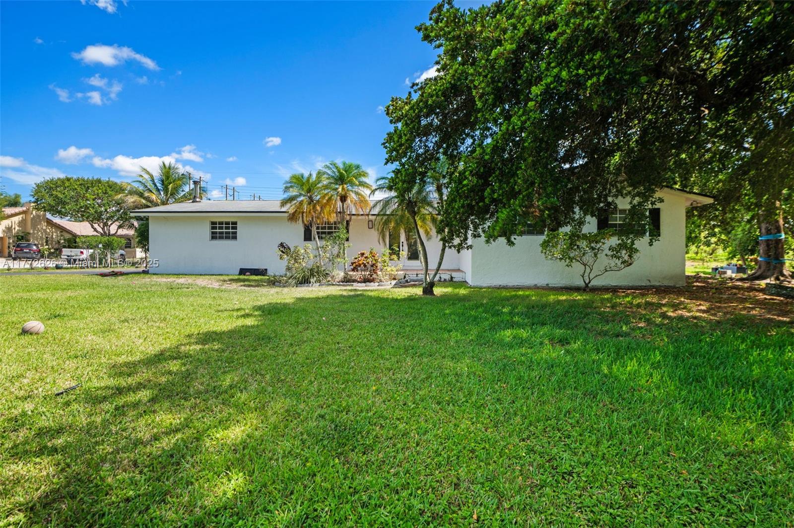 17611 SW 66th St, Southwest Ranches, Florida image 1