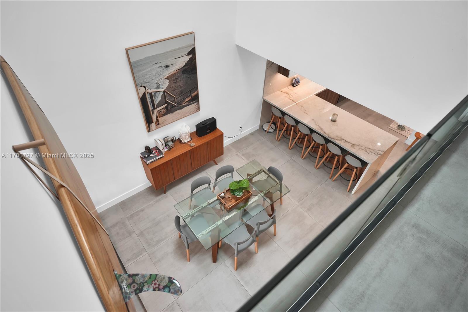 Listing Photo 10