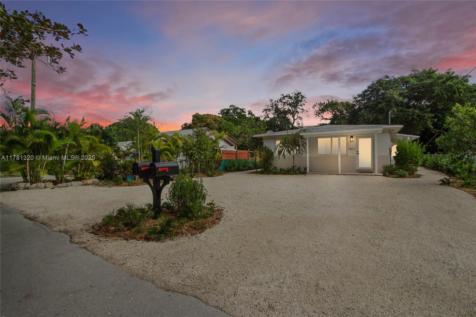 7311 SW 63rd Ct, South Miami, Florida image 2