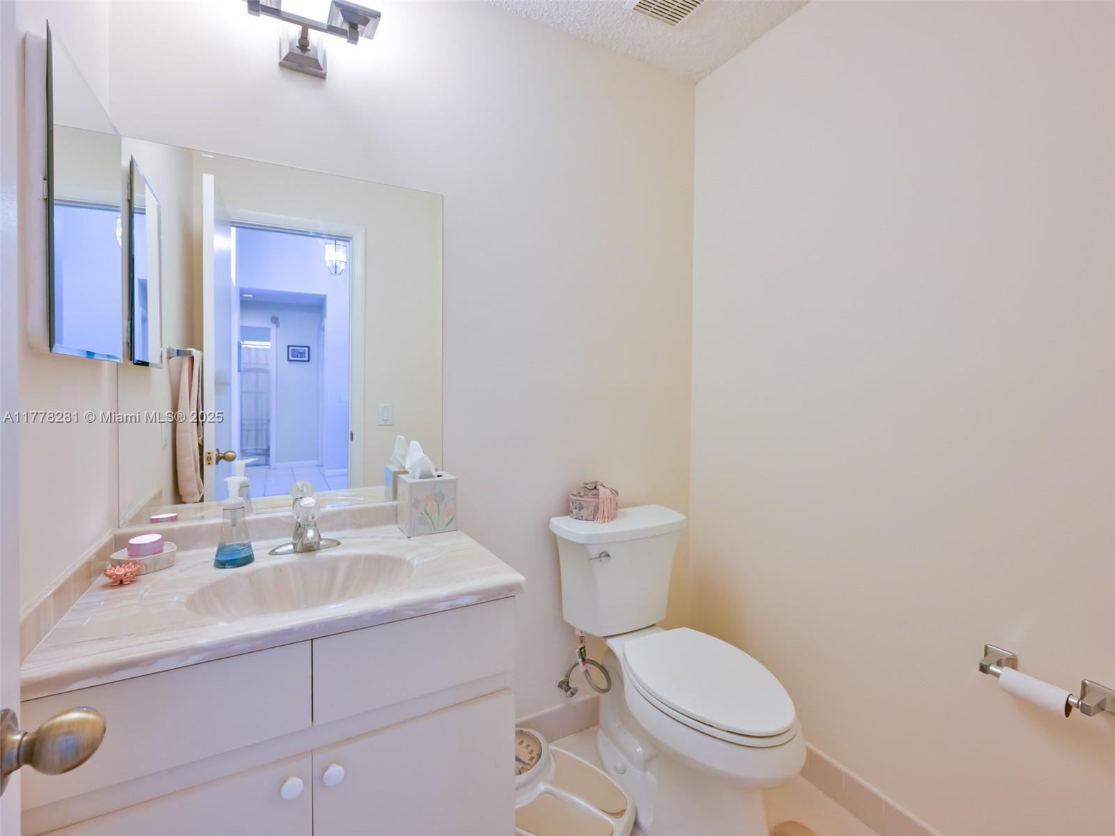 597 Slippery Rock Rd, Weston, Florida image 10