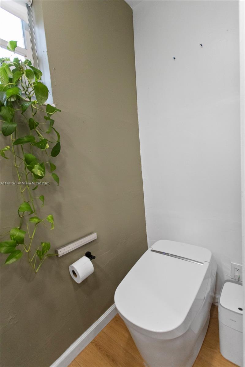 Listing Photo 20