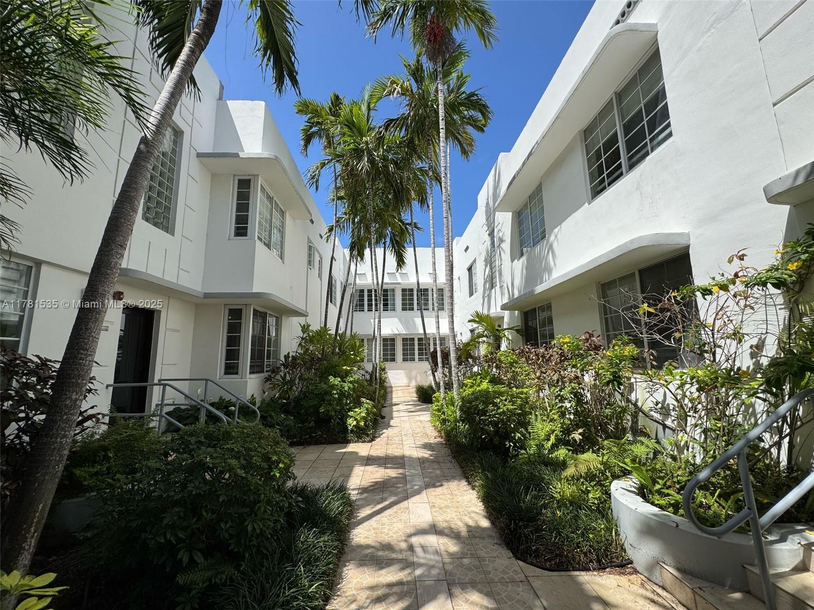 1000 Meridian Ave #17, Miami Beach, Florida image 1