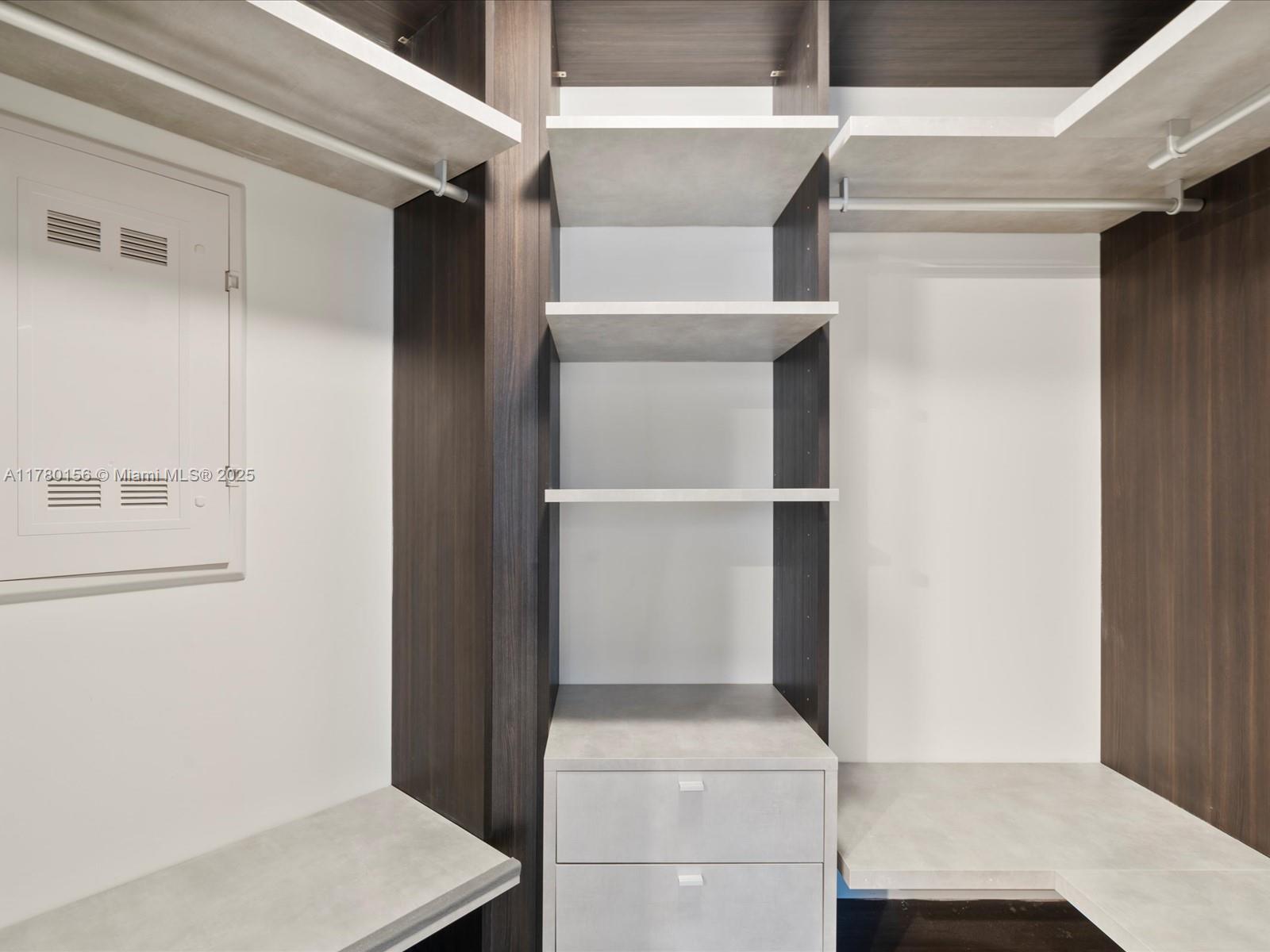 801 S Miami Ave #1905, Miami FL 33130