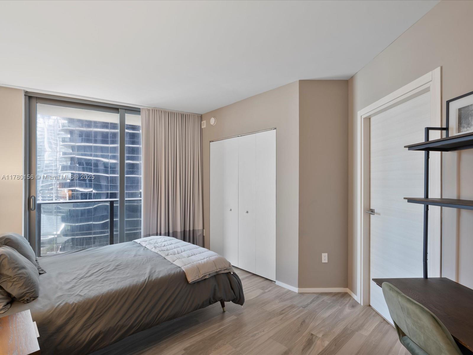 801 S Miami Ave #1905, Miami FL 33130