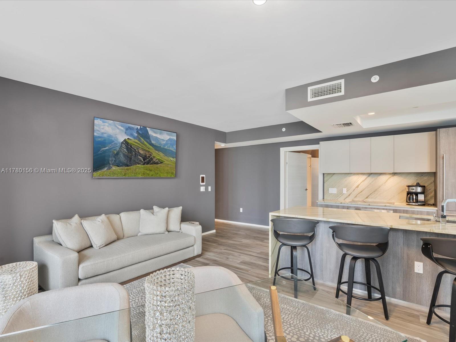 801 S Miami Ave #1905, Miami FL 33130
