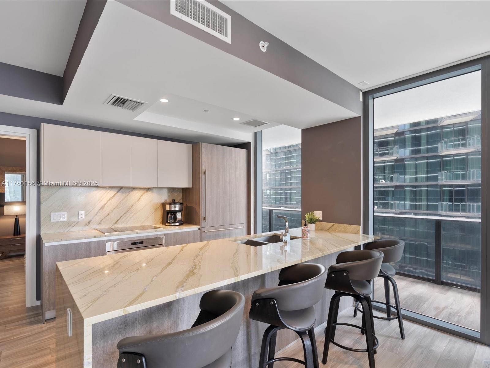 801 S Miami Ave #1905, Miami FL 33130