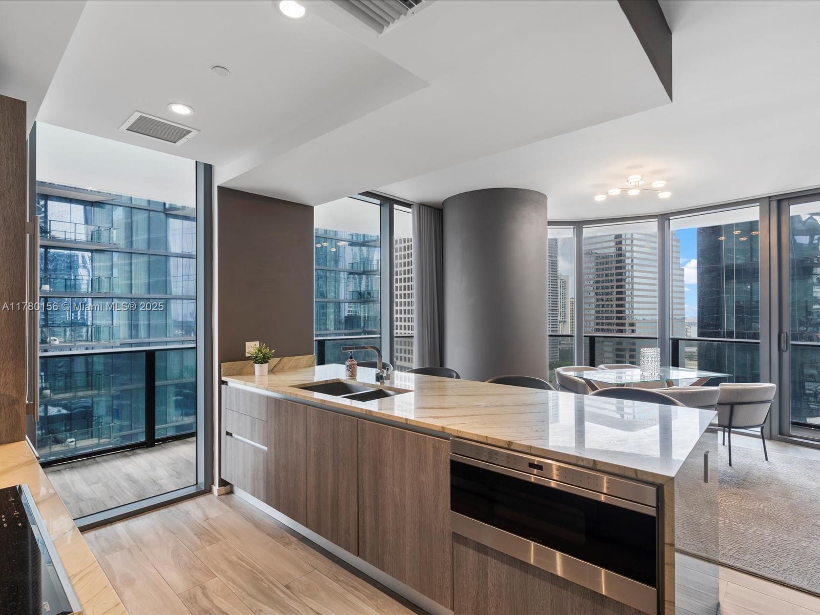 801 S Miami Ave #1905, Miami FL 33130