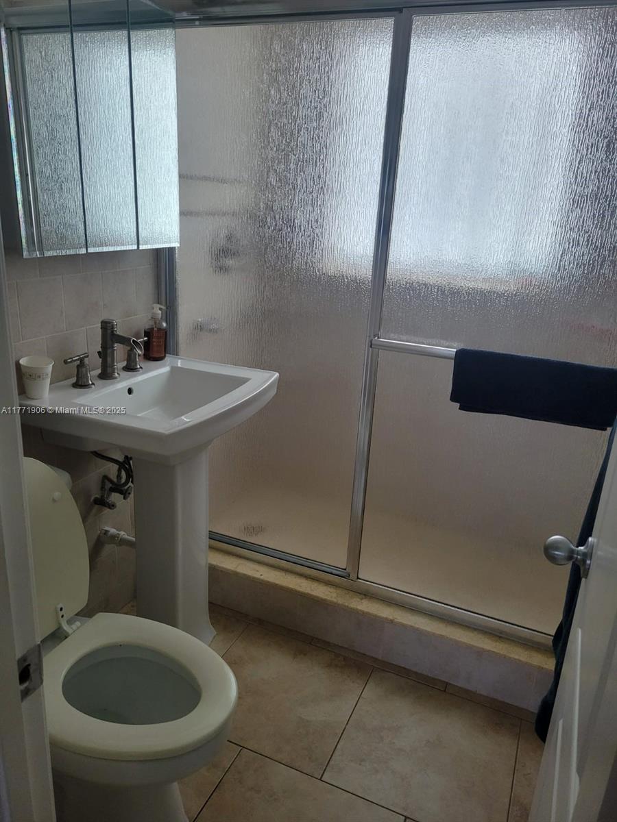 1001 SE 14th Pl #2A, Fort Lauderdale, Florida image 7
