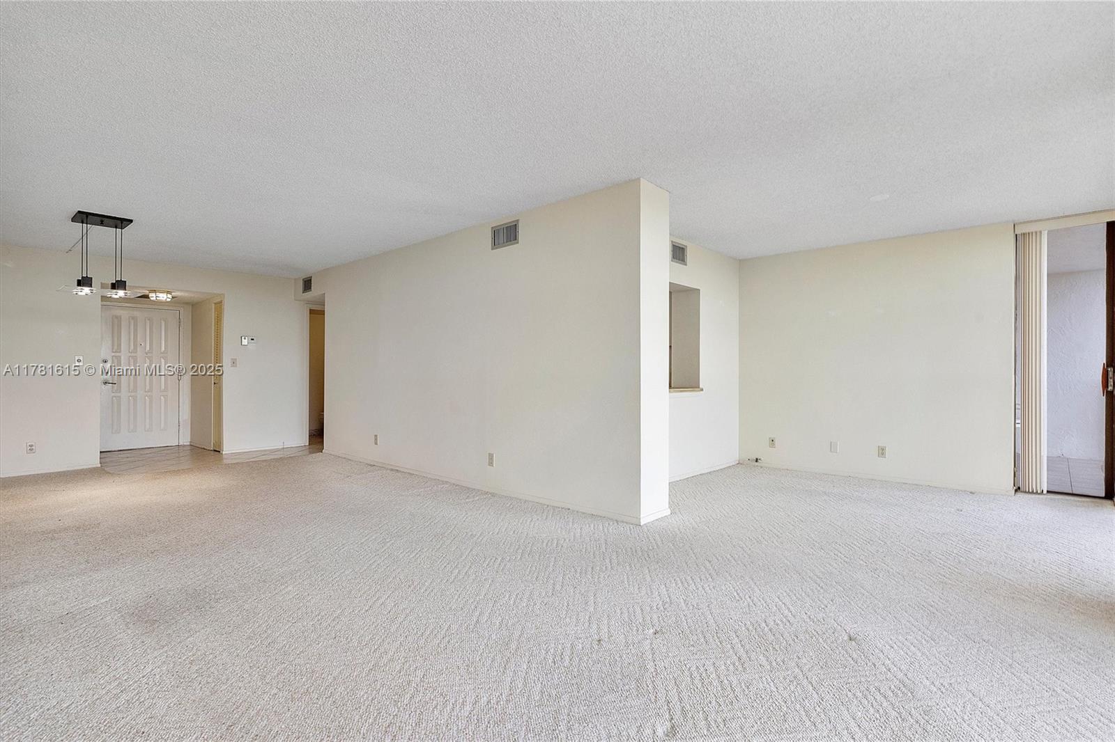 600 Parkview Dr #625, Hallandale Beach, Florida image 14