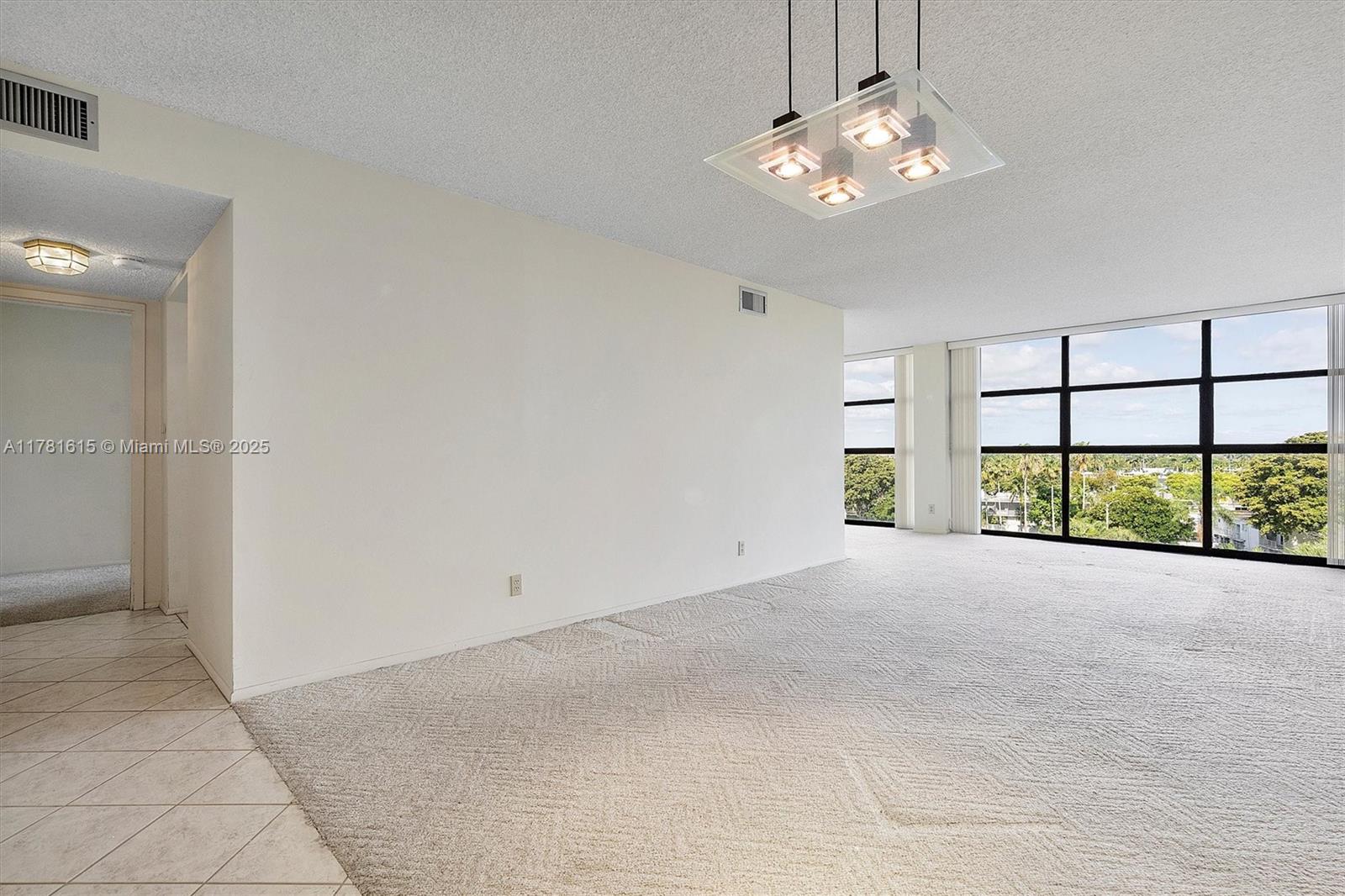 600 Parkview Dr #625, Hallandale Beach, Florida image 9